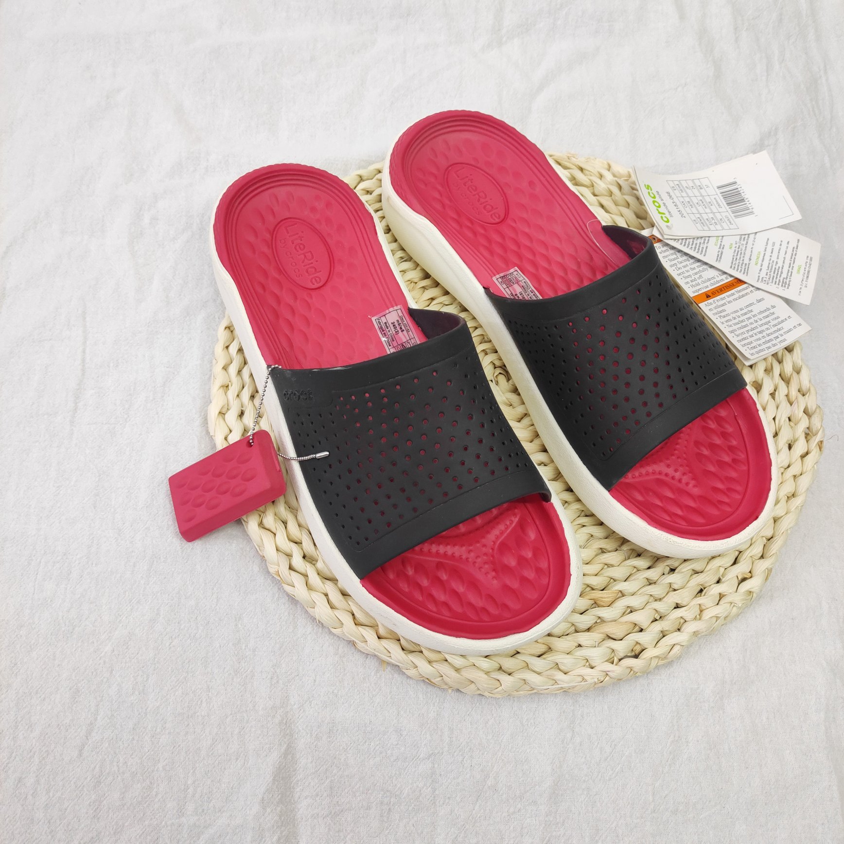 SAYYAS Men's and Women's LiteRide Slide Sandals Red