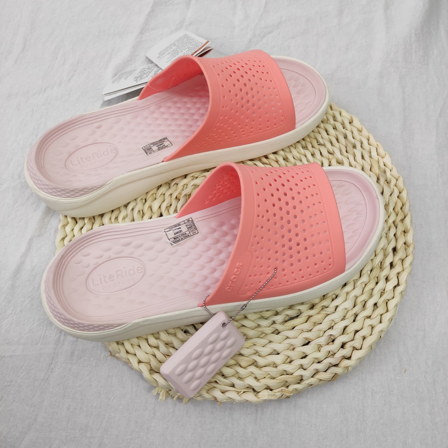 SAYYAS Men's and Women's LiteRide Slide Sandals Pink